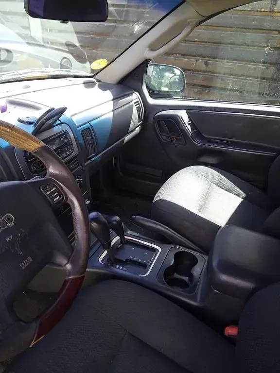 Gebraucht Jeep Grand Cherokee Laredo 163 PS (119 kW) 2003 Schwarz SUV