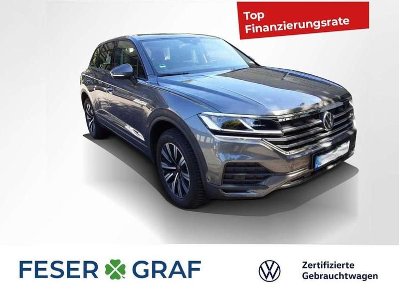 Oyster silver metallic Gebraucht 2025 VW Touareg SUV | 57.880 € (Guter Preis) - Bild 1/2