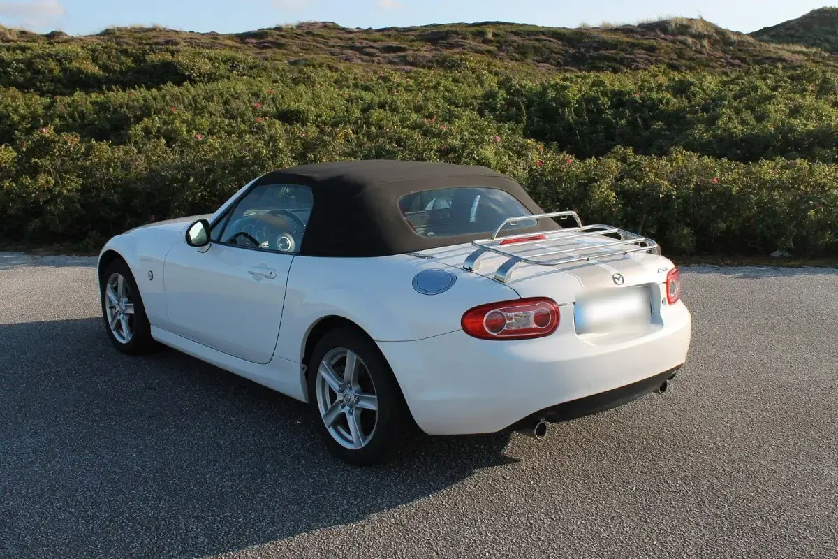 Gebraucht Mazda MX5 126 PS (92 kW) 2013 Weiß Cabrio