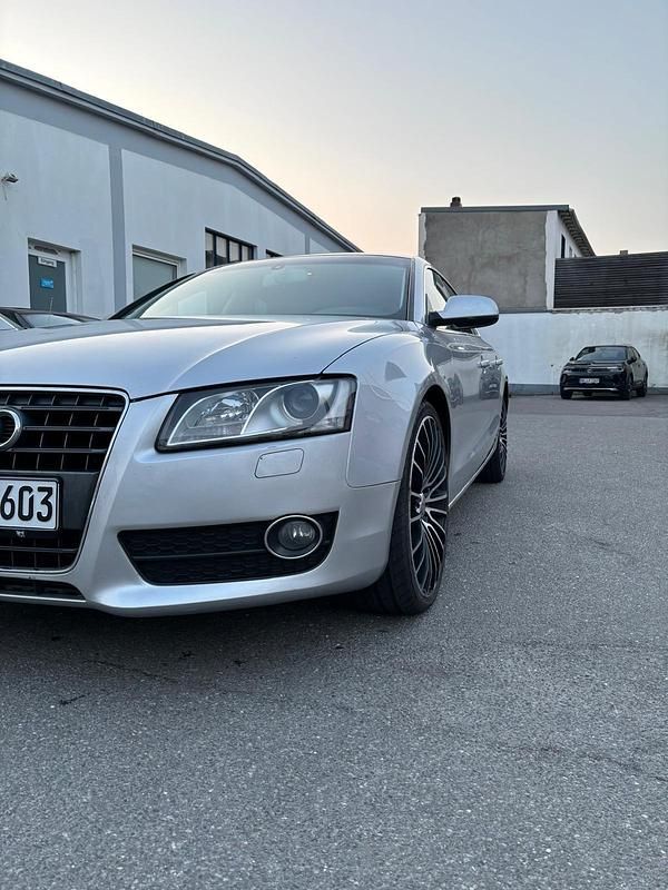 Gebraucht Audi A5 179 PS (131 kW) 2010 Silber Coupé