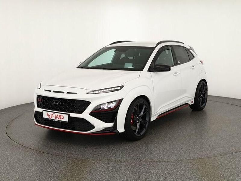 Atlas white (metallic) Gebraucht 2022 Hyundai Kona N Performance SUV | 31.950 € (Teuer) - Bild 1/4