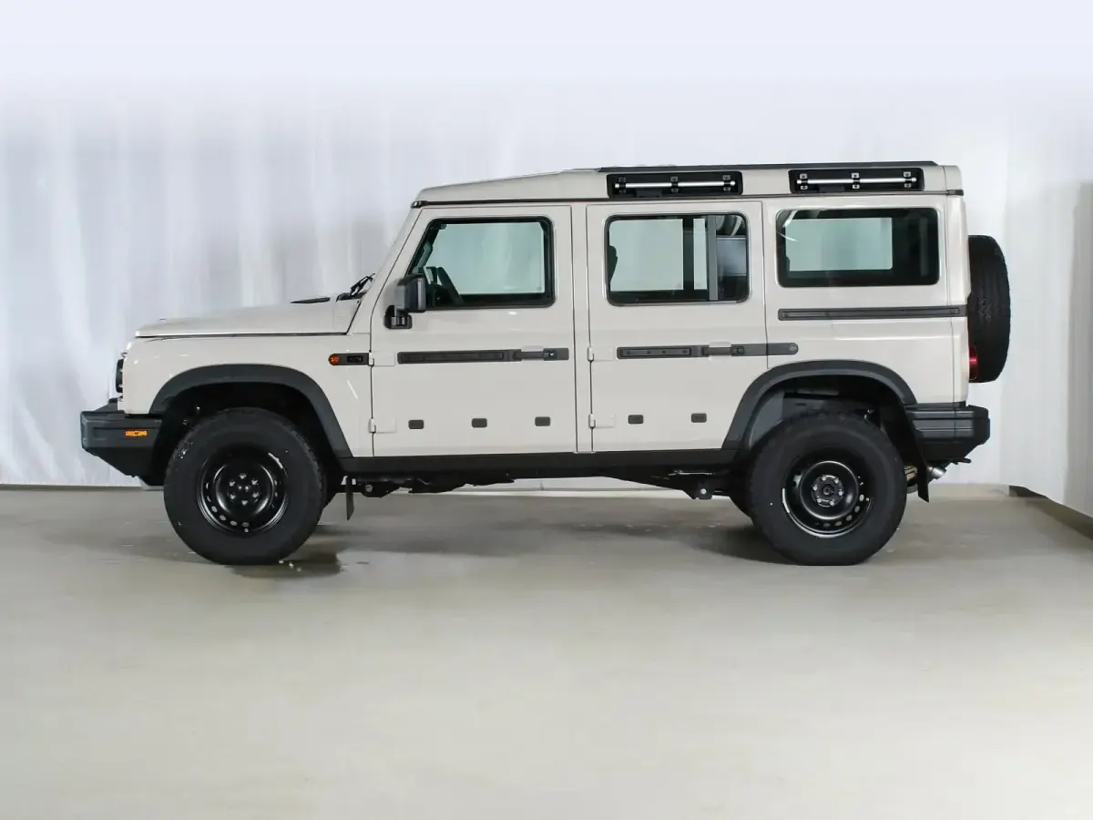 Gebraucht Ineos Grenadier 249 PS (183 kW) 2026 Mushroom (beige) SUV