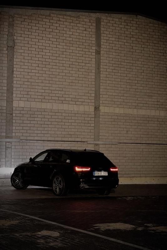 Schwarz Gebraucht 2013 Audi A6 Kombi | 9.000 € (Superpreis) - Bild 1/4