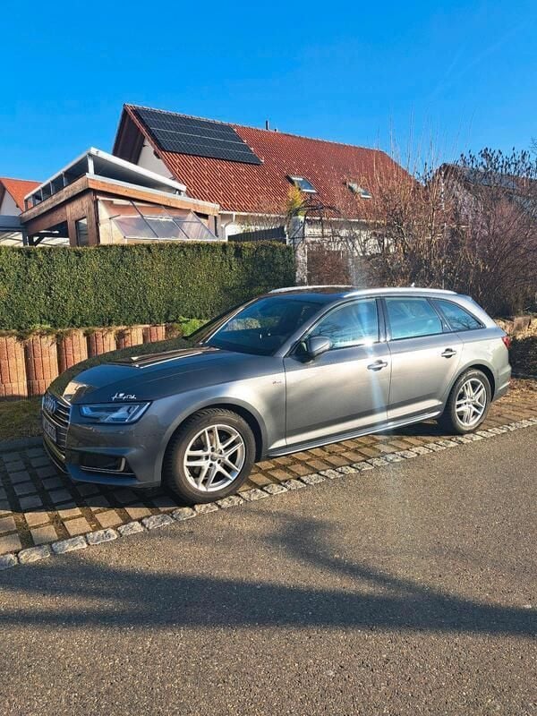 Grau Gebraucht 2018 Audi A4 S-Line Kombi | 18.500 € (Fairer Preis) - Bild 1/4