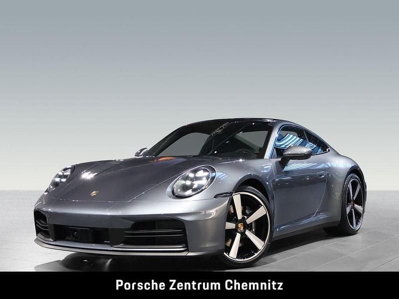 Grau Gebraucht 2025 Porsche 911 Carrera Coupé | 135.890 € (Guter Preis) - Bild 1/4