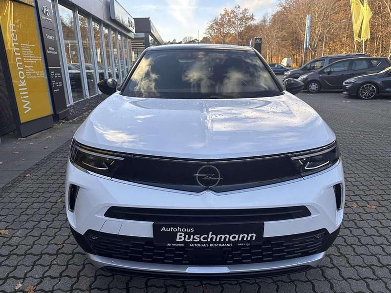Gebraucht Opel Mokka-e Ultimate 100 kW (136 PS) 2022 Arktis weiß SUV