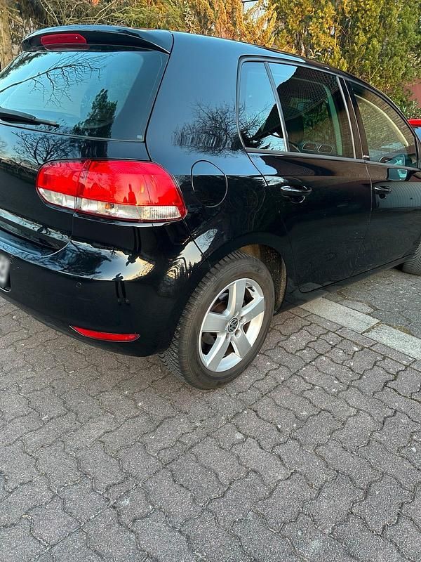 Gebraucht VW Golf VII Style 86 PS (63 kW) 2012 Schwarz Limousine