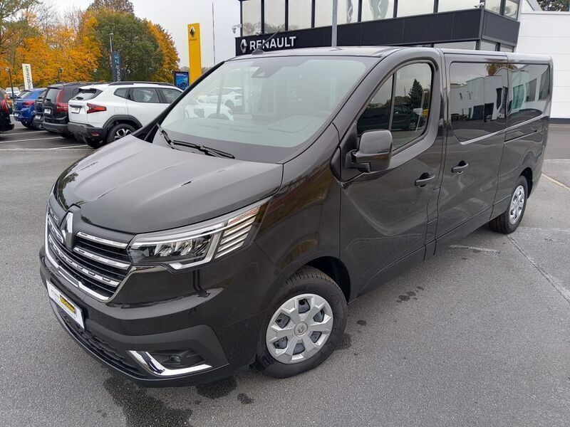 Schwarz Gebraucht 2024 Renault Trafic Life Van | 49.990 € - Bild 1/4