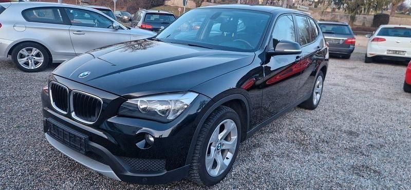 Schwarz Gebraucht 2013 BMW X1 SUV | 6.850 € (Guter Preis) - Bild 1/4