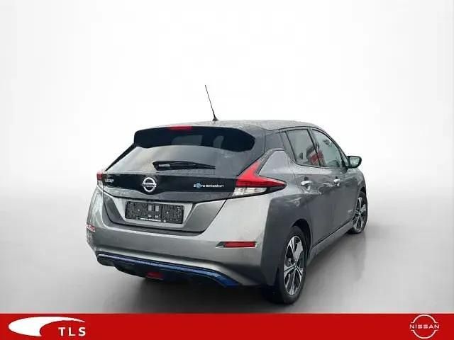 Gebraucht Nissan Leaf 360º 110 kW (150 PS) 2020 Grau Kleinwagen