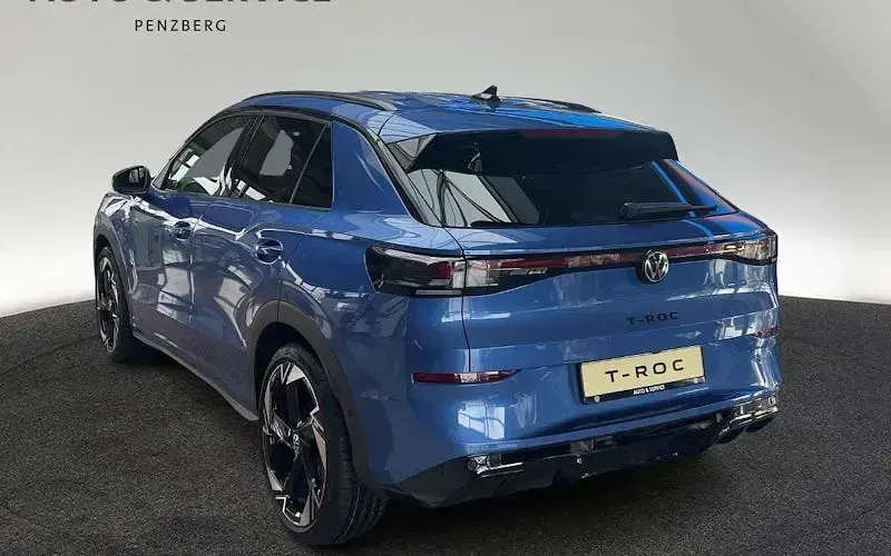 Neu VW T-Roc Cabriolet R-line 150 PS (110 kW) 2025 Blau SUV