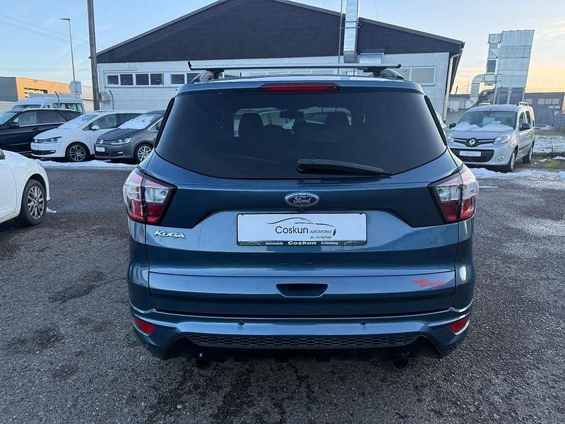 Gebraucht Ford Kuga ST-Line 150 PS (110 kW) 2019 Blau SUV