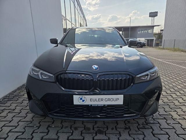 Gebraucht BMW 330 Performance 245 PS (180 kW) 2025 Schwarz Kombi