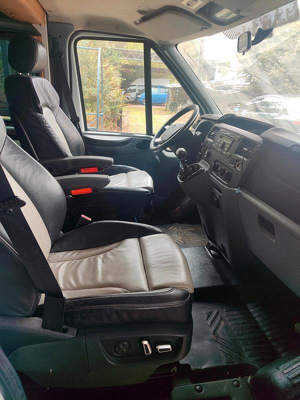 Gebraucht Ford Transit Trend 115 PS (84 kW) 2009 Weiß Van / Kleinbus