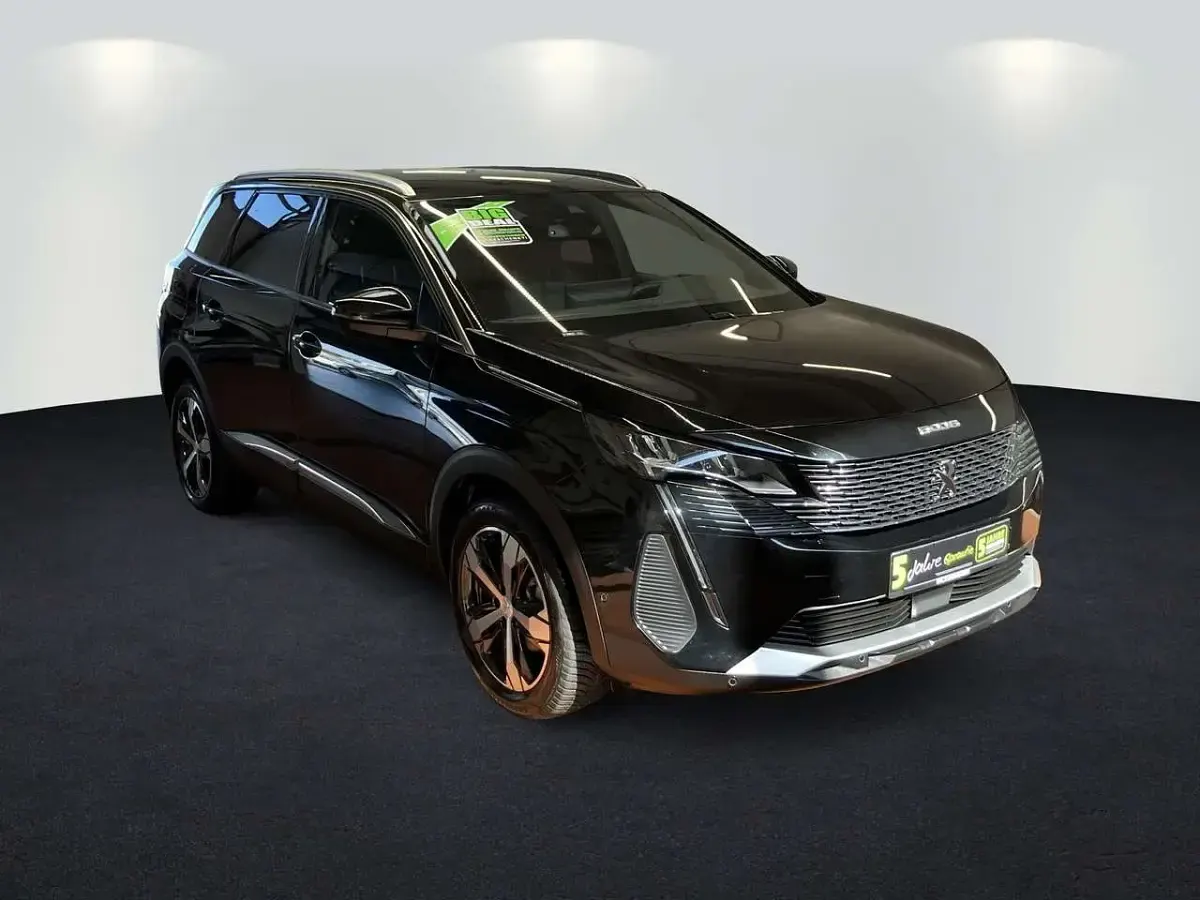 Gebraucht Peugeot 5008 Allure 131 PS (96 kW) 2023 Schwarz SUV