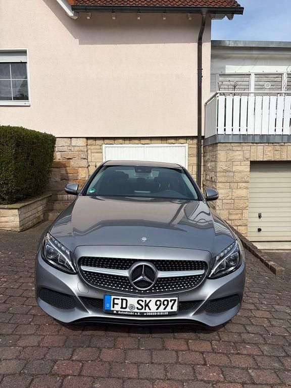 Gebraucht Mercedes C220 170 PS (125 kW) 2015 Grau Limousine