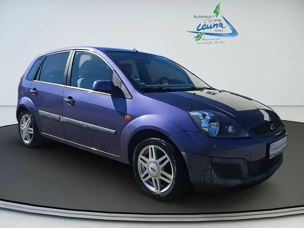 Usata Ford Fiesta 80 CV (58 kW) 2006 Rosso Utilitaria