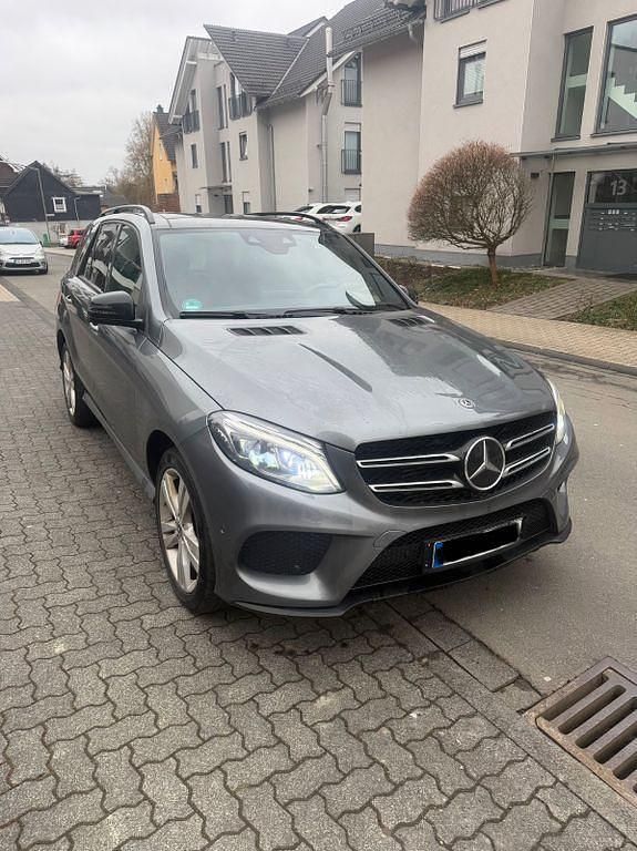 Gebraucht Mercedes GLE350 258 PS (189 kW) 2018 SUV