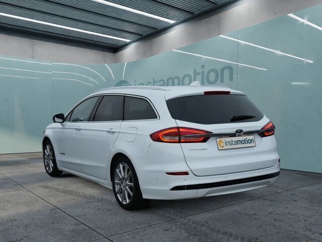 Gebraucht Ford Mondeo Titanium 140 PS (102 kW) 2020 Weiß Kombi