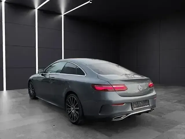 Gebraucht Mercedes E300 AMG line 245 PS (180 kW) 2018 Andere Coupé
