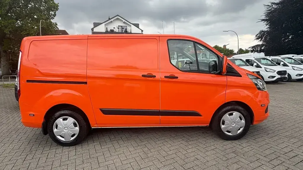 Gebraucht Ford Transit Custom Trend 131 PS (96 kW) 2020 Weiß Van / Kleinbus