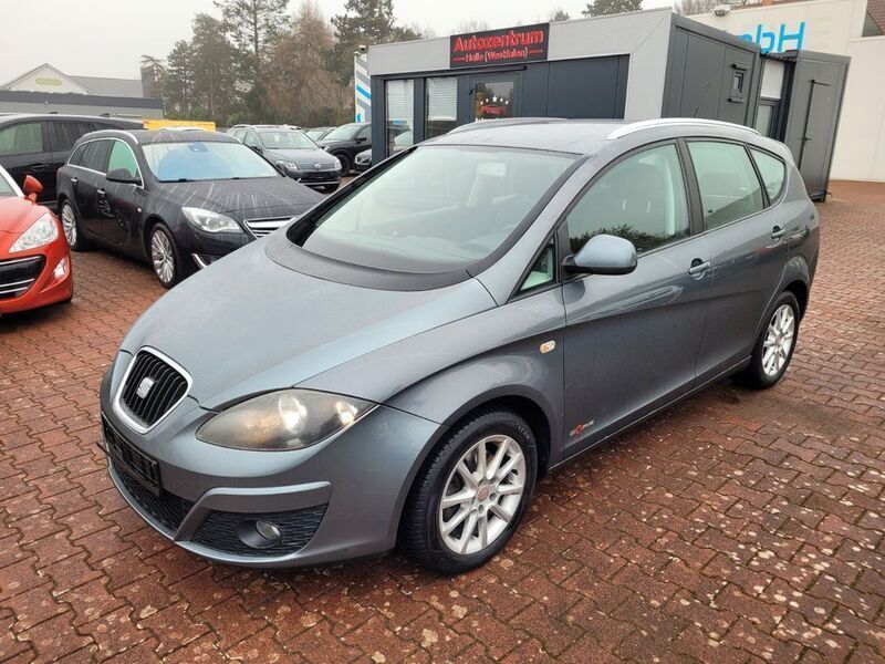 Grau Gebraucht 2013 Seat Altea XL Stylance Van / Kleinbus | 6.990 € (Fairer Preis) - Bild 1/4