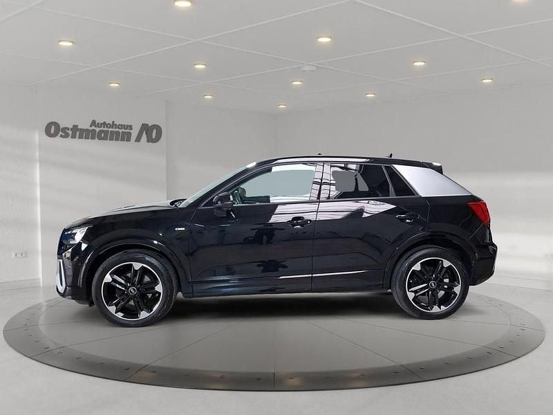 Gebraucht Audi Q2 Ambiente 150 PS (110 kW) 2021 Mythosschwarz metallic SUV