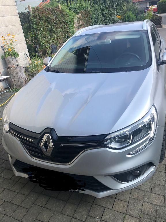 Gebraucht 2017 Renault Mégane IV Experience Limousine | 5.600 € - Bild 1/4
