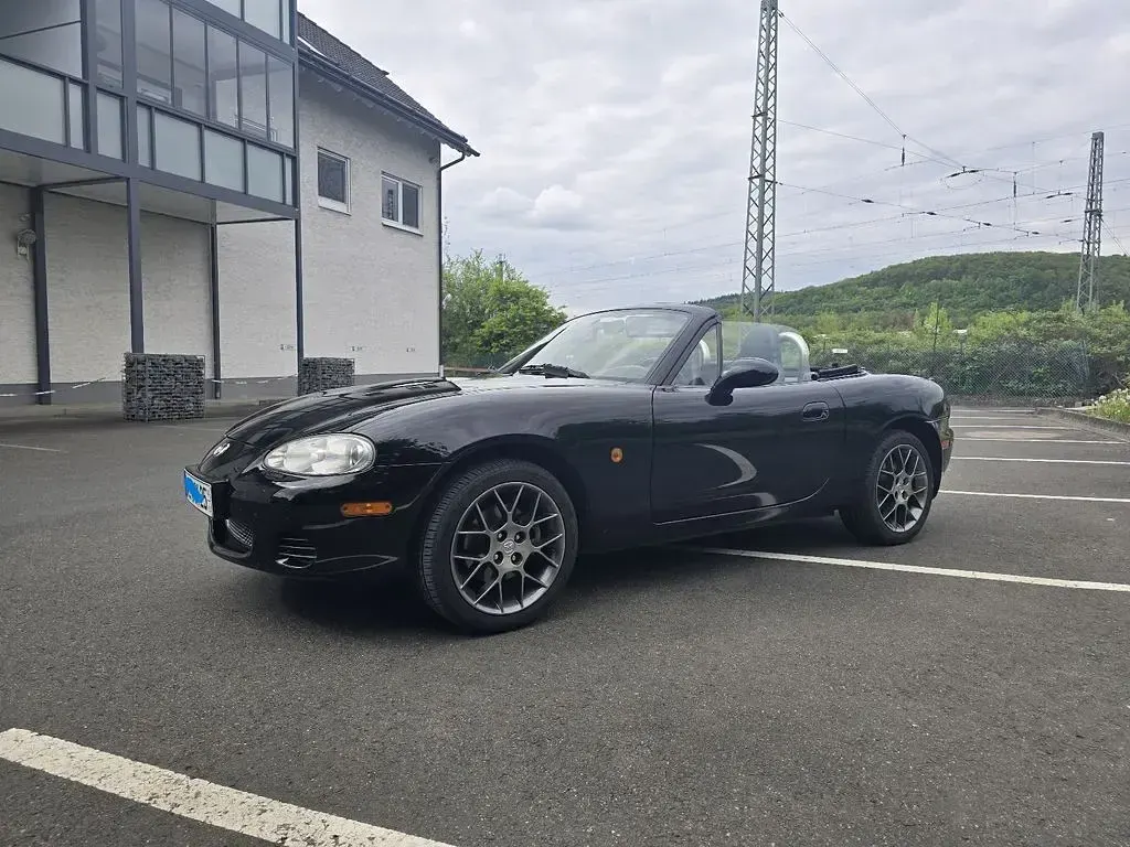 Gebraucht Mazda MX5 145 PS (106 kW) 2004 Schwarz Cabrio