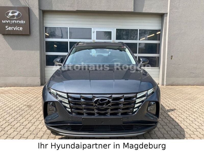 Gebraucht Hyundai Tucson 179 PS (131 kW) 2023 Dark knight / mic SUV