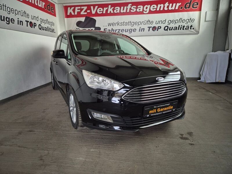 Iridiumschwarz metallic Gebraucht 2018 Ford Grand C-Max Titanium Van / Kleinbus | 13.980 € (Fairer Preis) - Bild 1/4