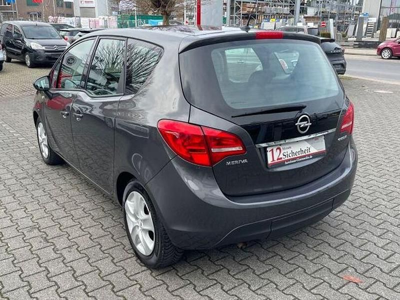 Gebraucht Volvo V40 Ocean Race 140 PS (102 kW) 2011 Andere Limousine