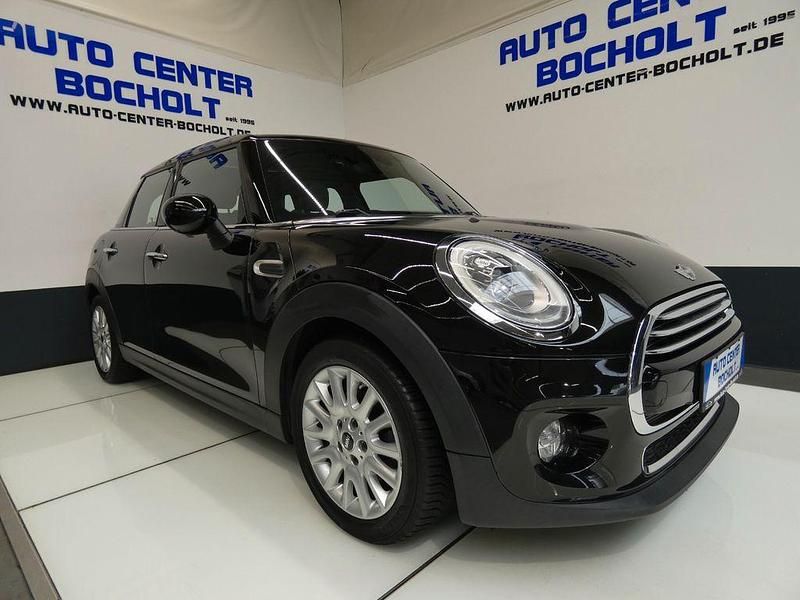 Gebraucht Mini Cooper Chili 136 PS (100 kW) 2015 Schwarz Kleinwagen