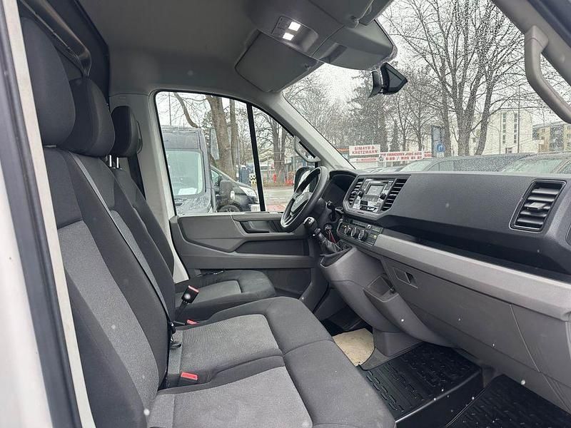 Gebraucht VW Crafter 102 PS (75 kW) 2022 Weiß Van