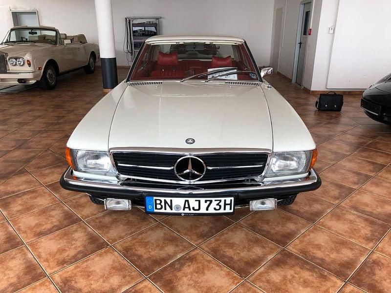 Gebraucht Mercedes 350 200 PS (147 kW) 1973 Weiß Coupé