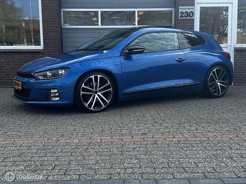 Gebraucht VW Scirocco 179 PS (131 kW) 2016 Blau Coupé