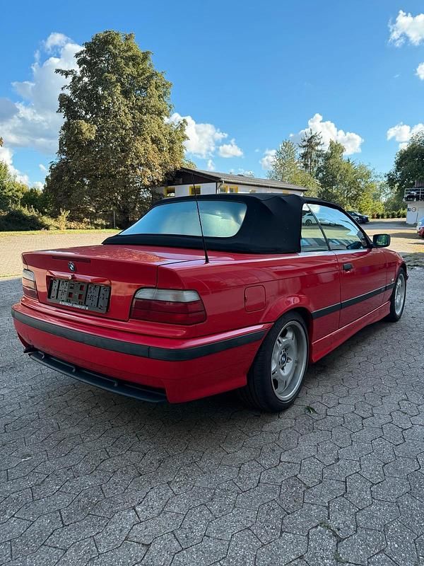 Gebraucht BMW 320 Cabriolet 150 PS (110 kW) 1998 Rot Cabrio