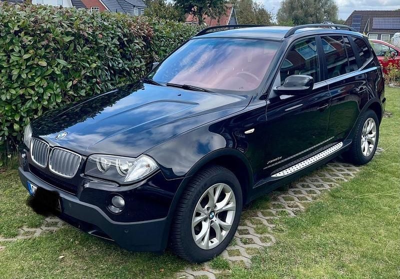 Schwarz Gebraucht 2010 BMW X3 SUV | 7.490 € (Fairer Preis) - Bild 1/4