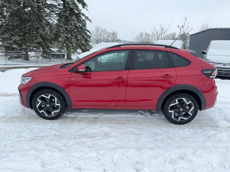 Gebraucht VW Taigo R-line 150 PS (110 kW) 2025 Kings red metallic SUV