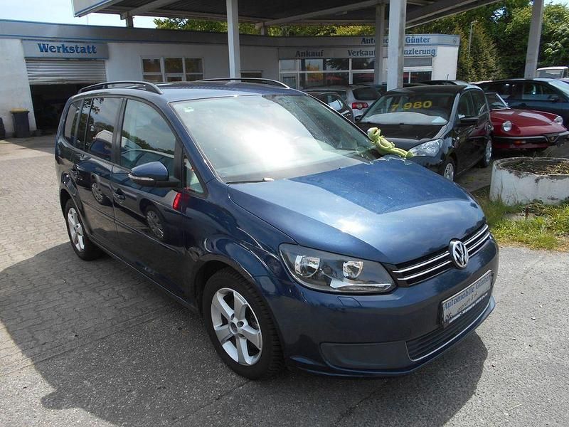 Gebraucht VW Touran Comfortline 105 PS (77 kW) 2012 Blau Van / Kleinbus