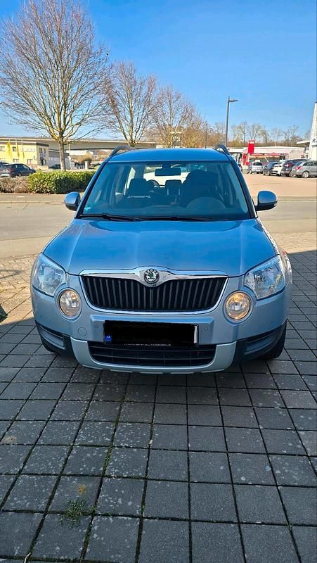 Gebraucht Skoda Yeti 105 PS (77 kW) 2010 Blau SUV