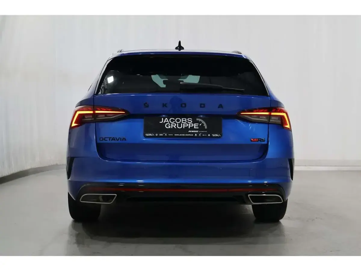 Gebraucht Skoda Octavia RS 200 PS (147 kW) 2024 Blau Kombi