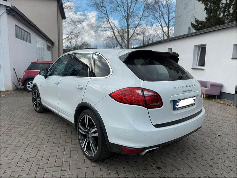 Gebraucht Porsche Cayenne S 382 PS (280 kW) 2013 Pure white/weiss SUV