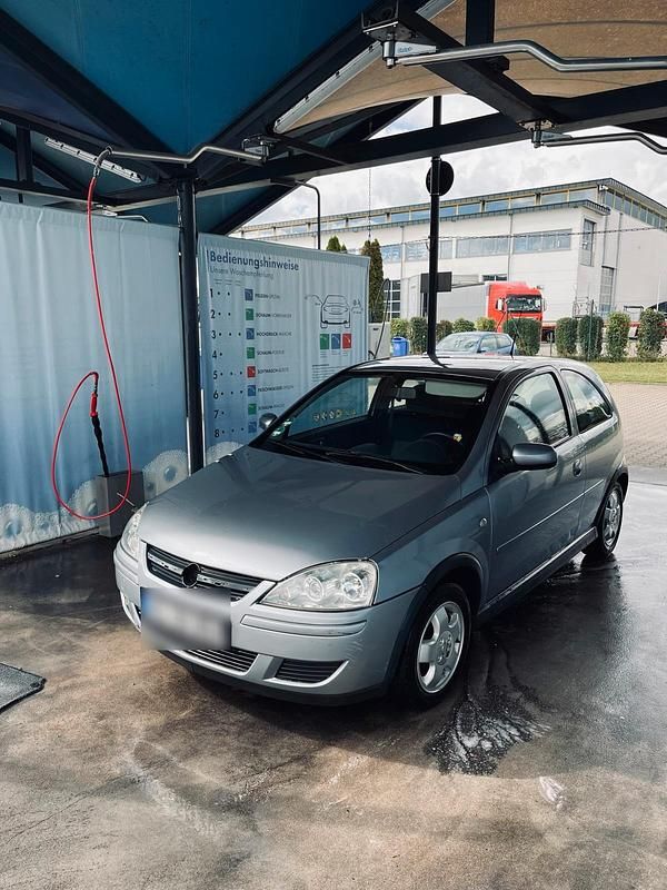Beige Gebraucht 2006 Opel Corsa Coupé | 850 € (Fairer Preis) - Bild 1/4