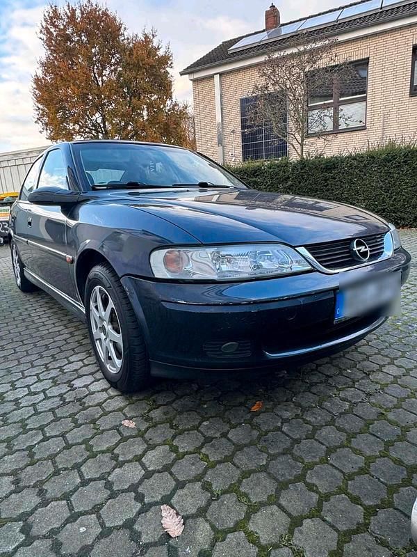 Gebraucht Opel Vectra 125 PS (91 kW) 2001 Blau Limousine