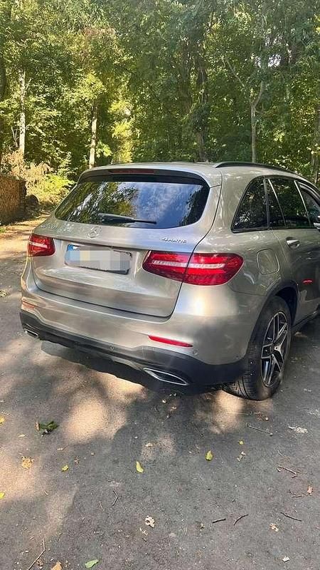 Gebraucht Mercedes GLC220 170 PS (125 kW) 2018 Grau SUV