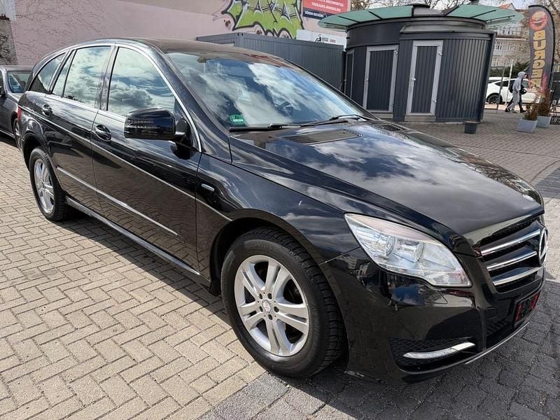 Gebraucht Mercedes R300 190 PS (139 kW) 2011 Schwarz Van / Kleinbus