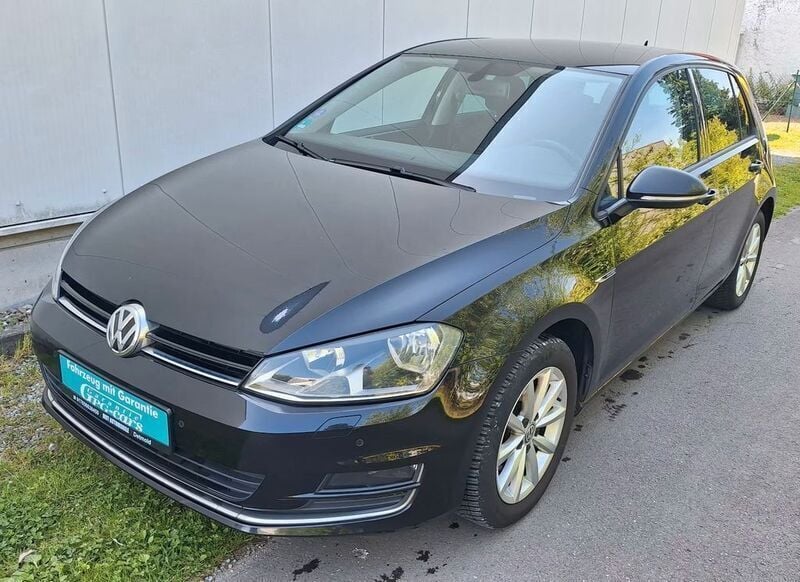 Schwarz Gebraucht 2016 VW Golf VII LOUNGE Limousine | 10.499 € (Fairer Preis) - Bild 1/4