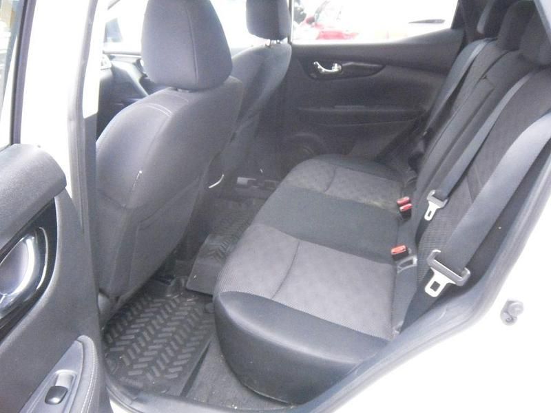 Gebraucht Nissan Qashqai 360º 163 PS (119 kW) 2015 Weiß SUV