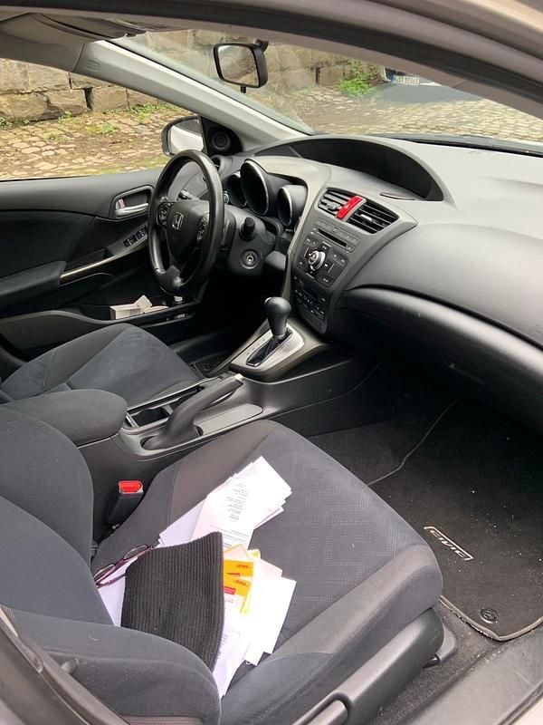 Gebraucht Honda Civic 141 PS (103 kW) 2012 Silber Limousine